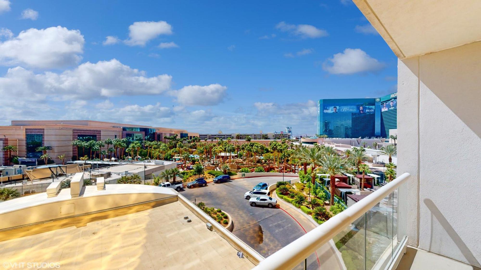 Lady Luck'S Vista - Private Balcony - Full Kitchen - Two Full Baths - Jetted Tub - Full Mgm Grand Resort Access W No Resort Fee At Mgm Signature 拉斯维加斯 外观 照片